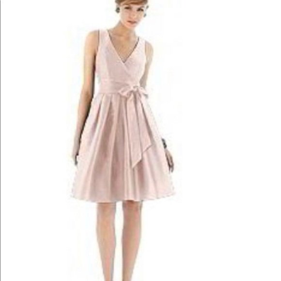 ALFRED SUNG Peony Prom/Wedding Formal Dress - Picture 2 of 6